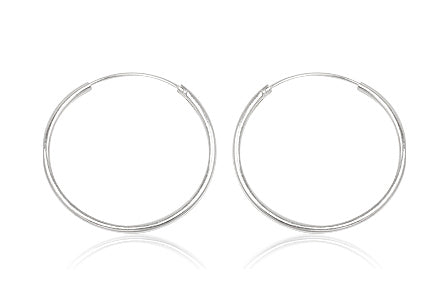 Store øreringer i sølv