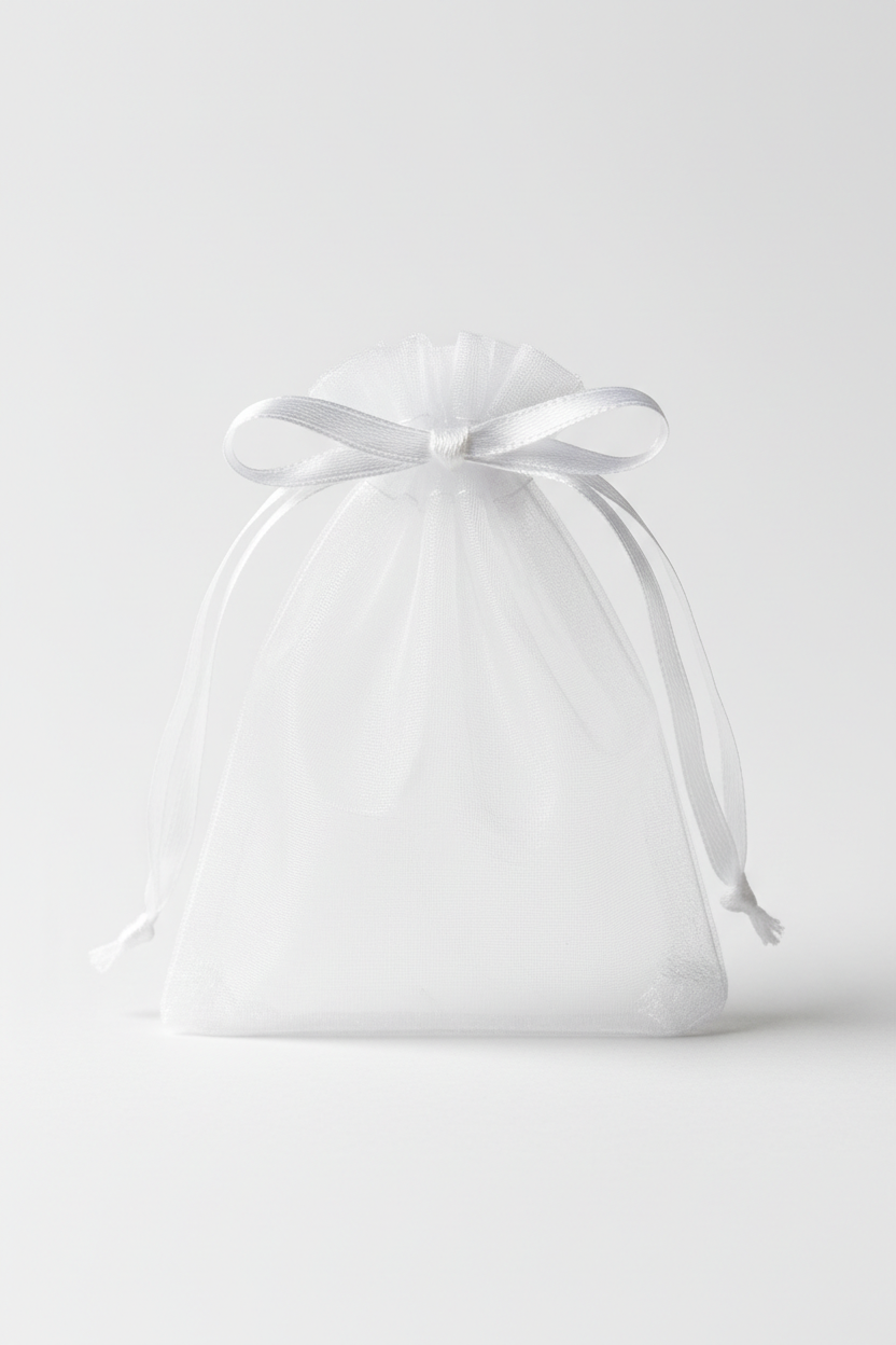 Hvit organzapose 7x9 cm